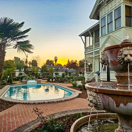 The Jd Hyde Historic Inn Visalia Buitenkant foto