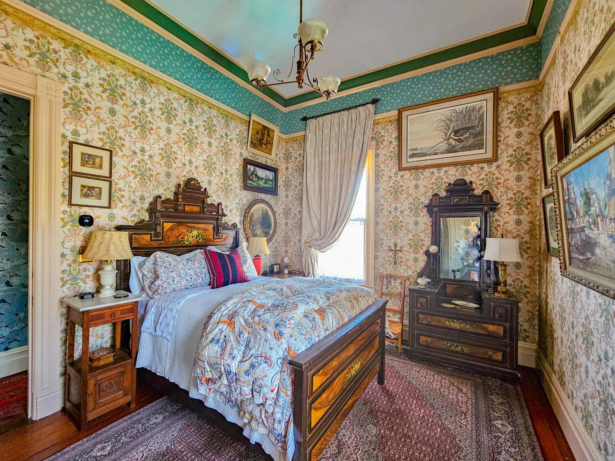 The Jd Hyde Historic Inn Visalia Buitenkant foto