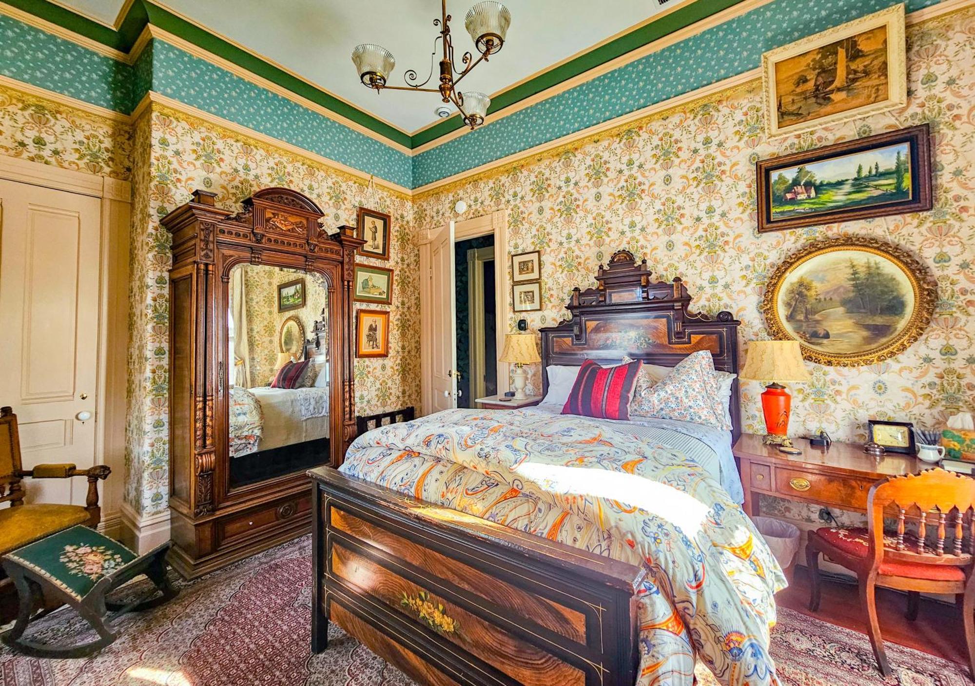 The Jd Hyde Historic Inn Visalia Buitenkant foto