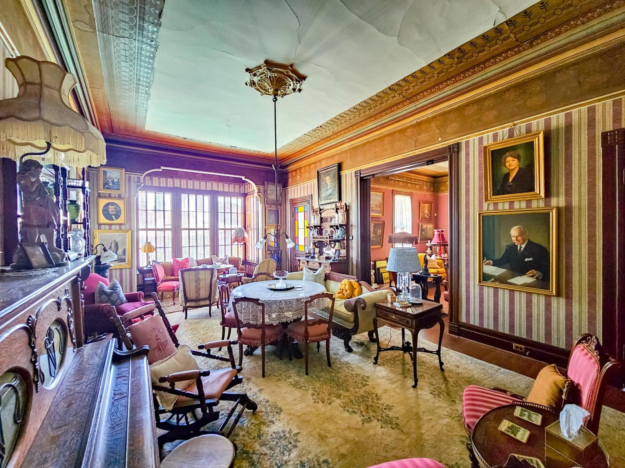 The Jd Hyde Historic Inn Visalia Buitenkant foto