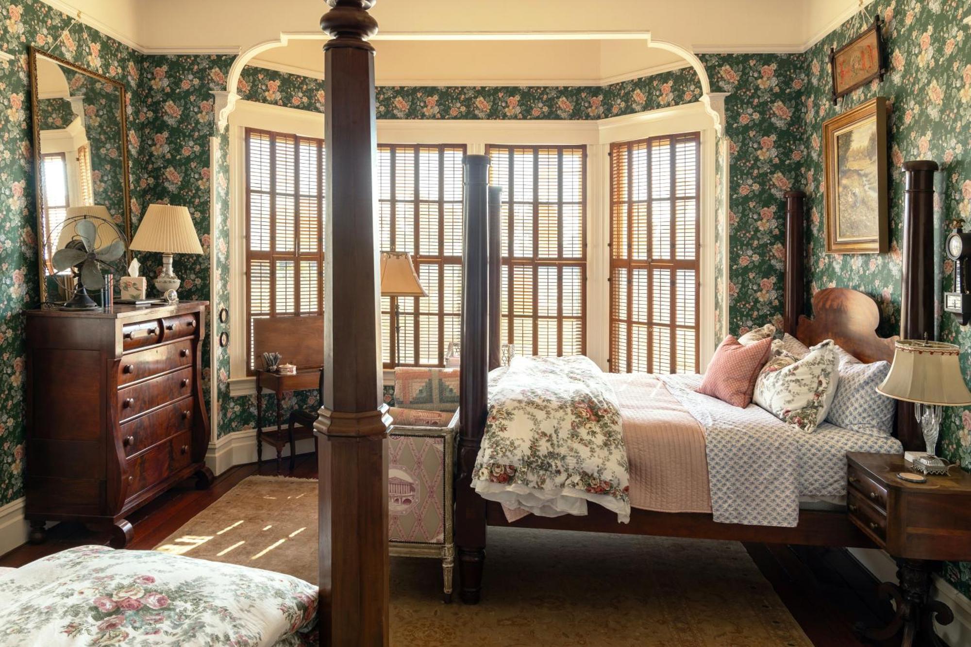 The Jd Hyde Historic Inn Visalia Buitenkant foto